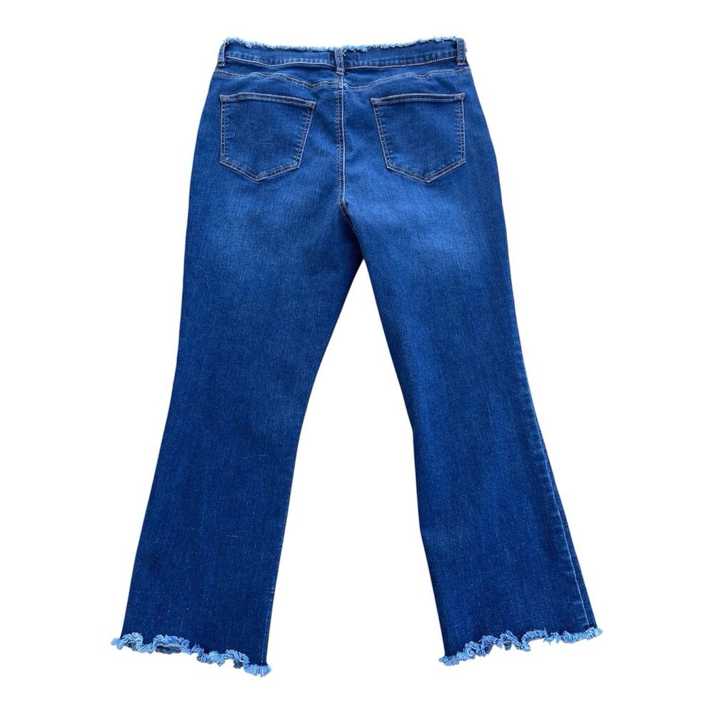 Versona Modern Jeans Size 14 Blue Denim Frayed Raw Hem & Waist Crop Kick Flare - Picture 3 of 7